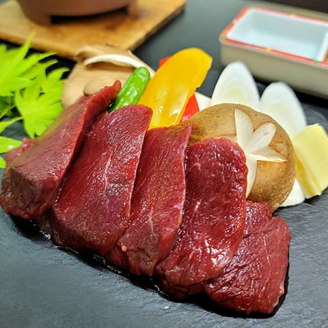 鹿肉ステーキ